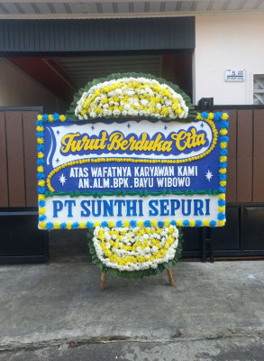 Papan Bunga Duka di Medan Selayang