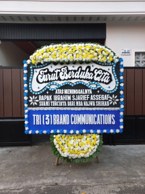 Papan Bunga Duka di Medan Selayang